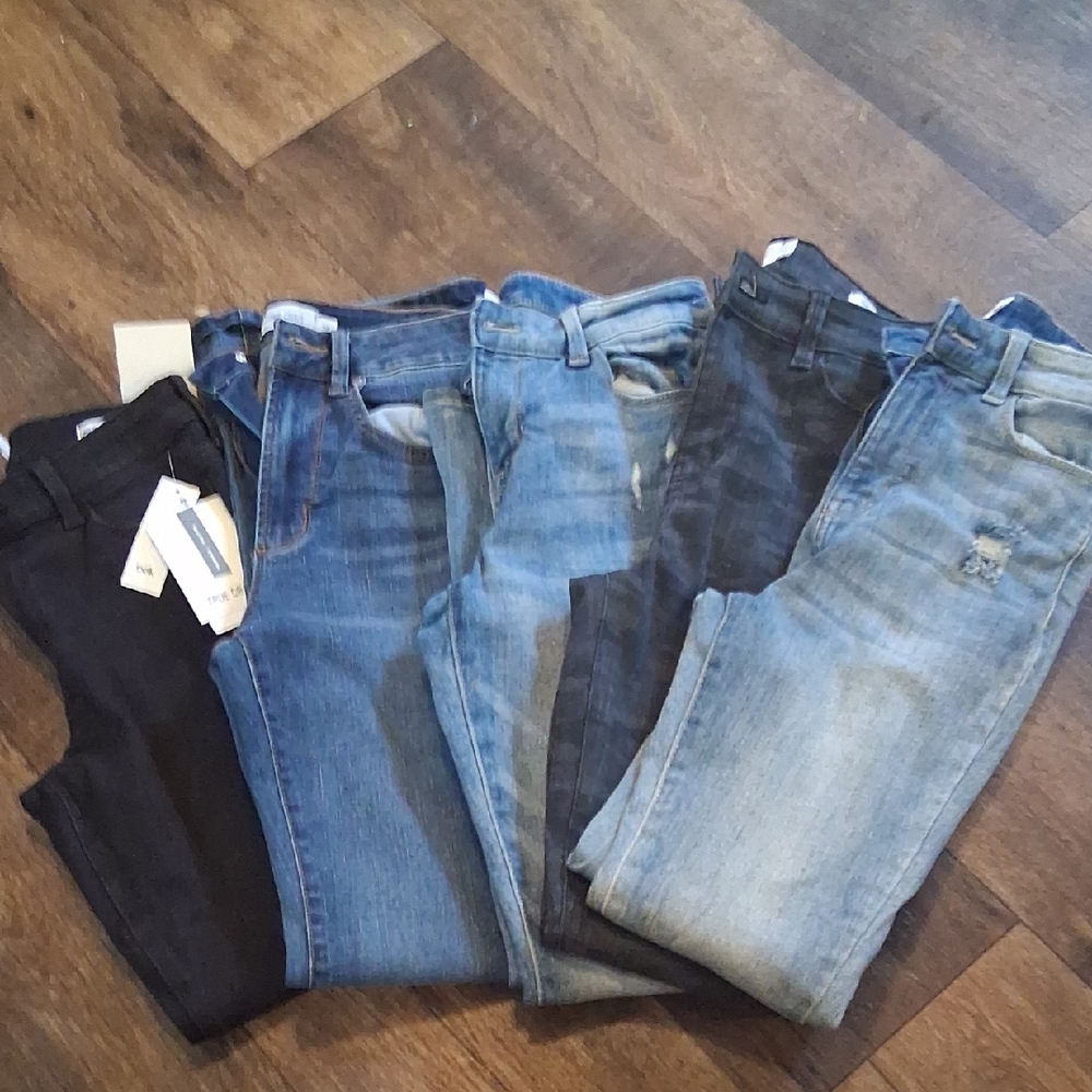 Assorted True Craft Denim Jeans Bundle.